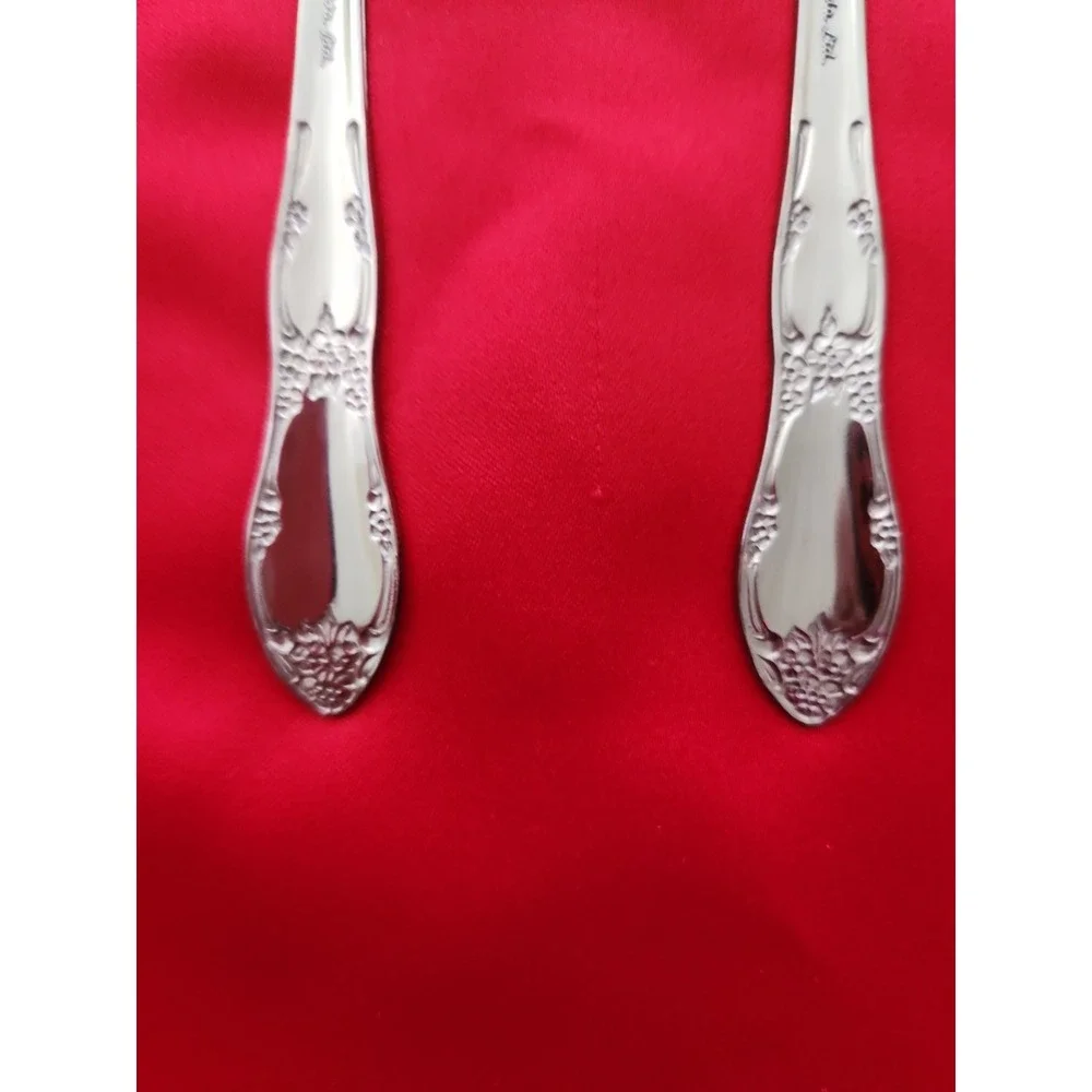 Oneida Wm. A. Rogers Fenway Daydream Stainless Soup Spoons Set of 5 Glossy
